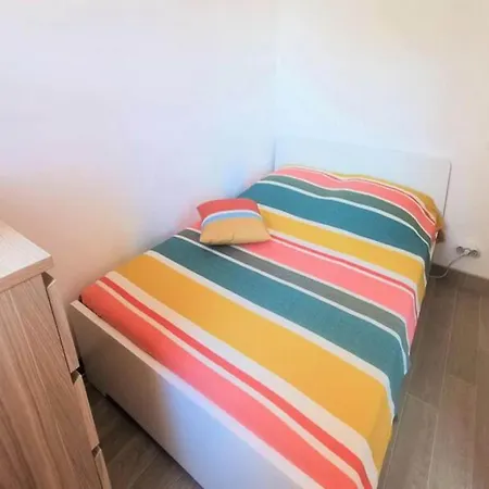 Lägenhet 2 For 5 People *
